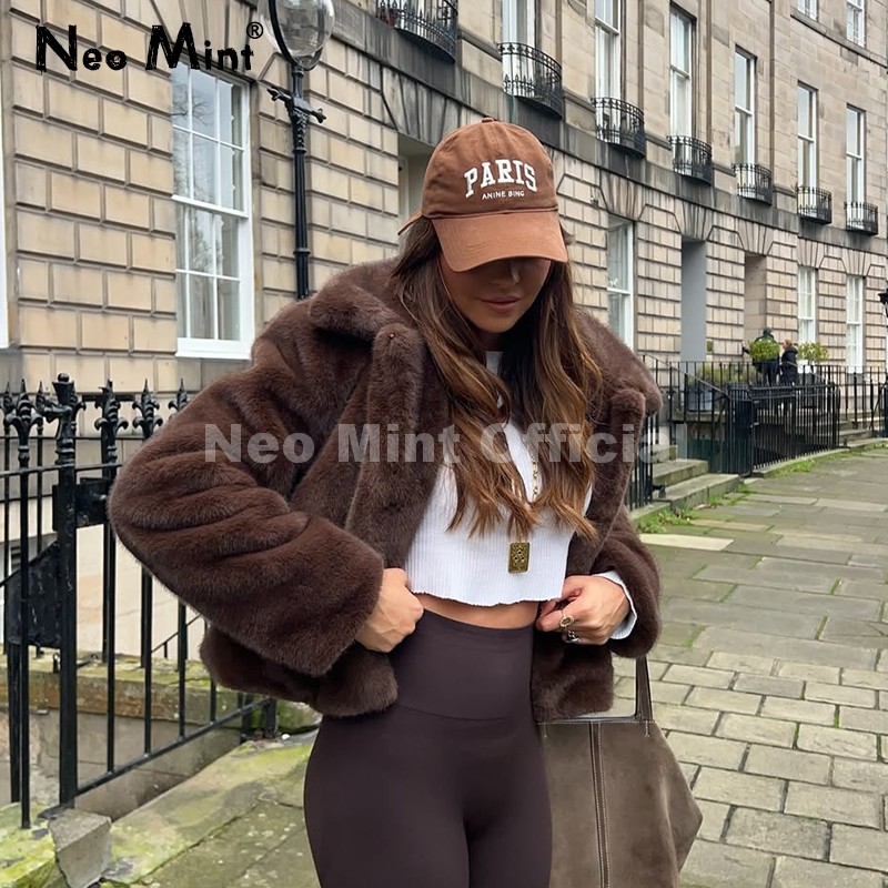Streetwear Girl Brand - Neo Mint Cool Street Girls Fashion